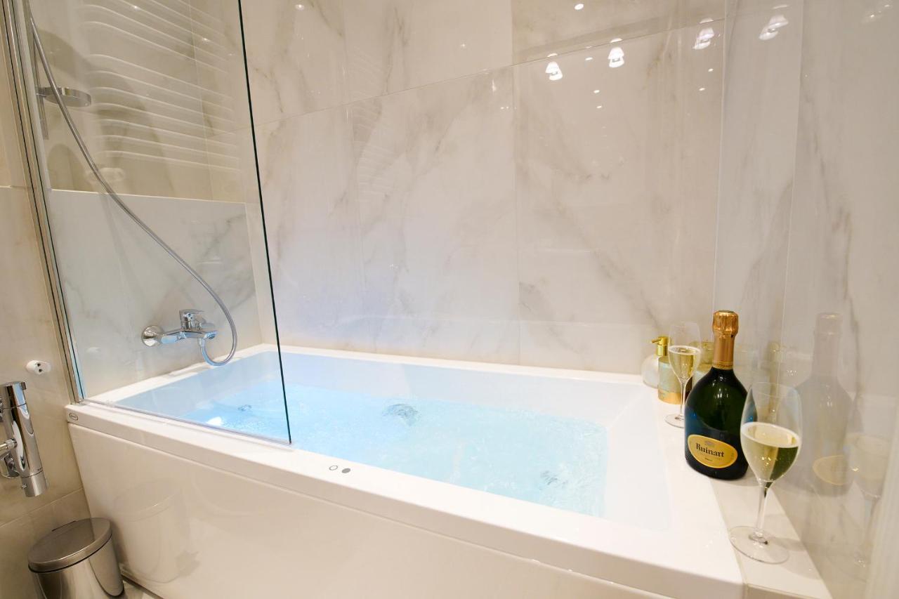 Jacuzzi Spa Prestige Kraków Eksteriør billede