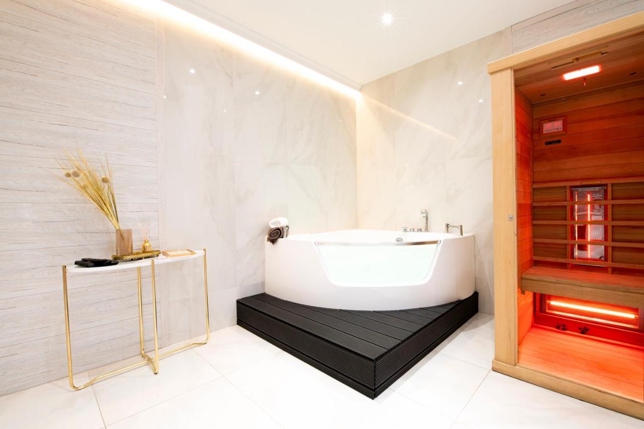 Jacuzzi Spa Prestige Kraków Eksteriør billede